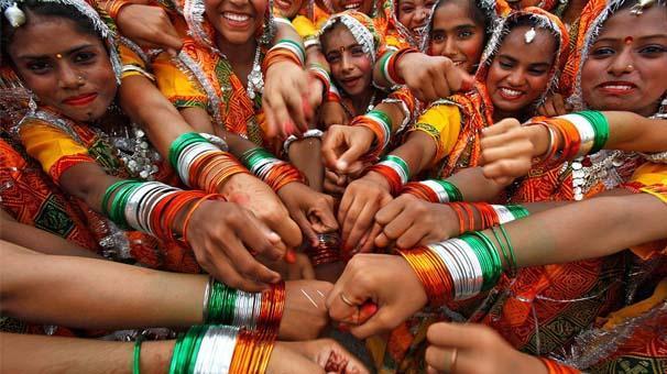 Hindistan Bağımsızlık Günü ne zaman Hindistan ne zaman bağımsız oldu