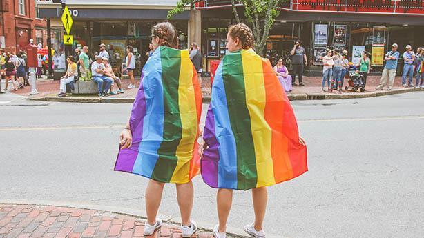 Eşcinsellik hastalık mıdır Eşcinselliğin tarihçesi ve bugünü