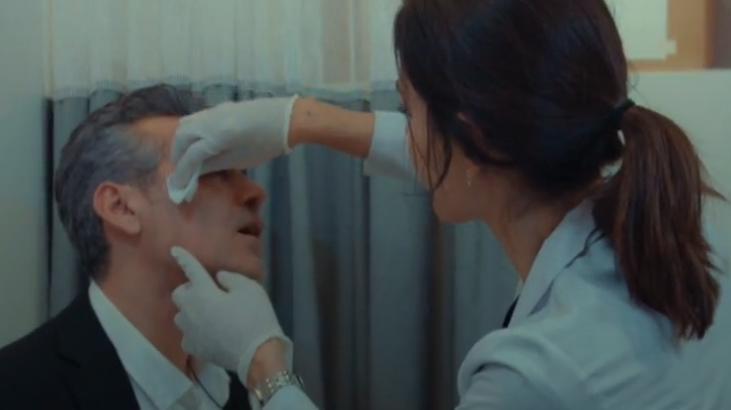 Sakadatsizde Asya ve Aras davete el ele geldi Volkan yıkıldı Sakadatsizde Asya ve Aras davete el ele geldi Volkan yıkıldı