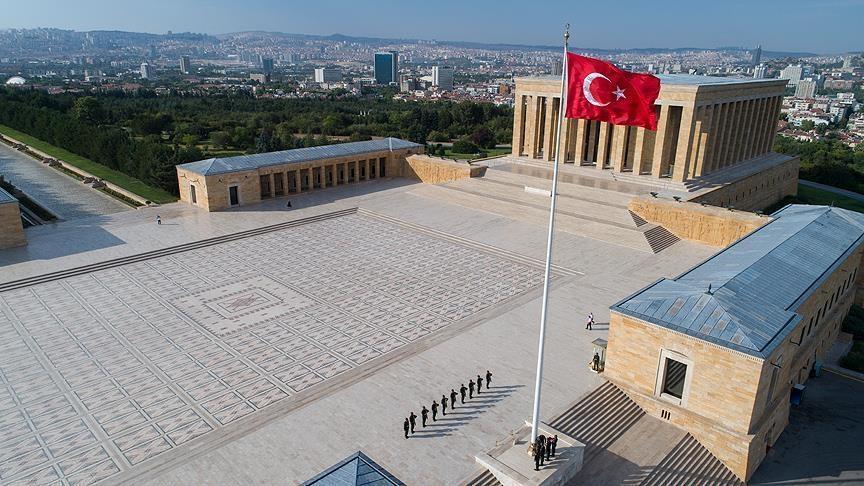 Anıtkabirde düzenlenen törenler