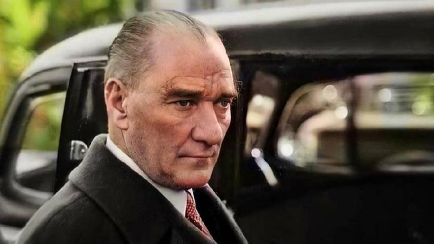 BİR TUTKUDUR MUSTAFA KEMAL