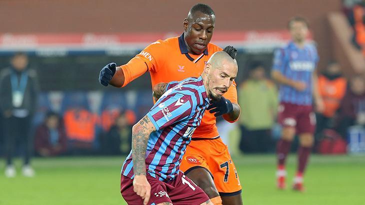 Trabzonspor - Medipol Başakşehir müsabakasından kareler