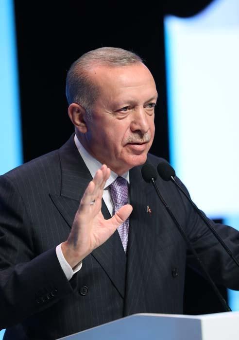 Cumhurbaşkanı Erdoğan, 8. Necip Fazıl Ödülleri törenine katıldı