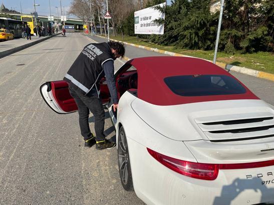 İstanbul emniyetinden lüks otomobil operasyonu