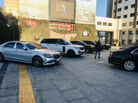 İstanbul emniyetinden lüks otomobil operasyonu