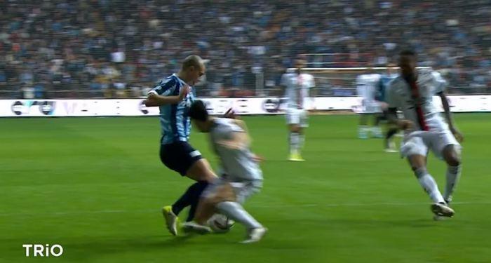 NET BİR PENALTI