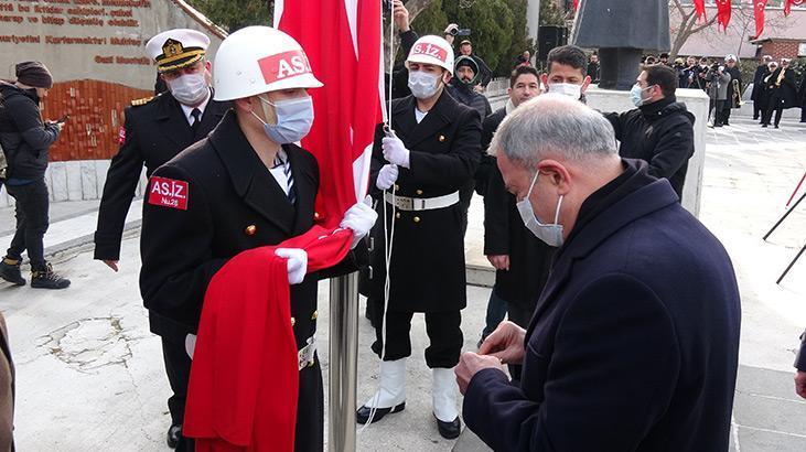 ALTIN MADALYA BAYRAKLA GÖNDERE ÇEKİLDİ