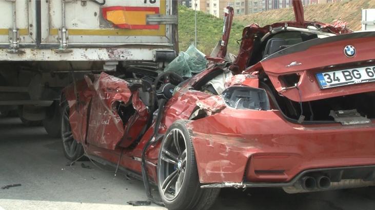 TIRa ok gibi saplandı Lüks otomobilde can pazarı