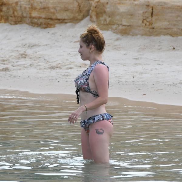 EĞLENCEYE DEVAM ETTİLER