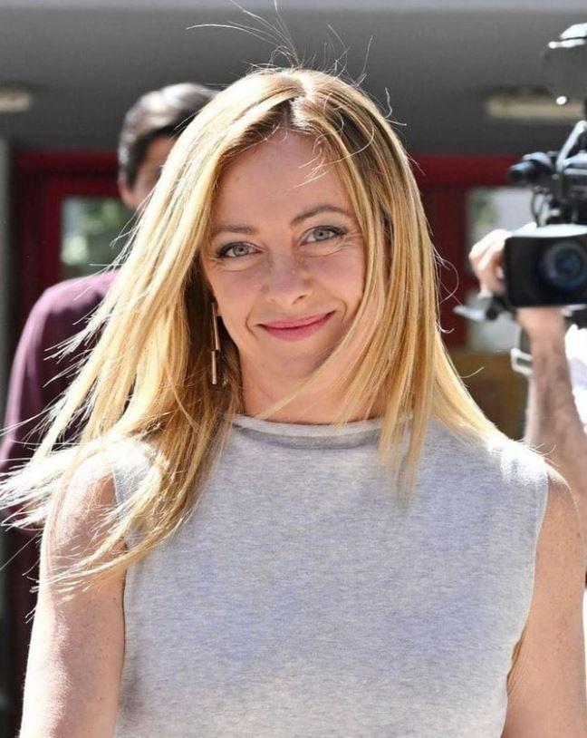 Giorgia Meloni: İtalyanın ilk kadın başbakanı olması muhtemel aşırı sağcı siyasetçi