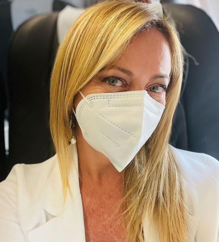 Giorgia Meloni: İtalyanın ilk kadın başbakanı olması muhtemel aşırı sağcı siyasetçi