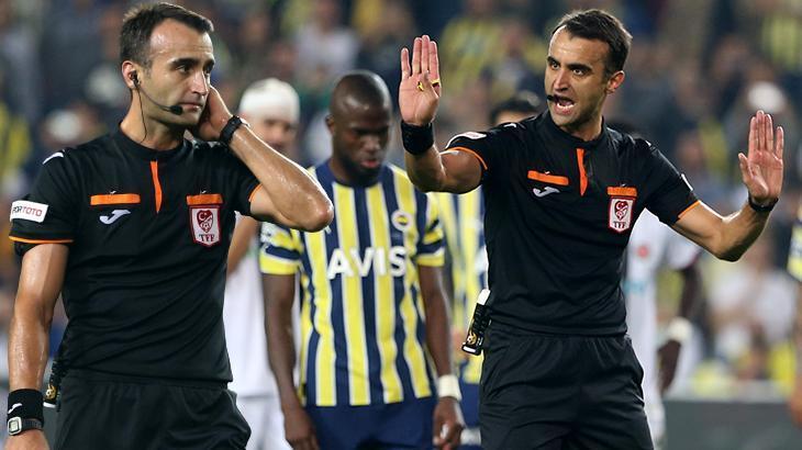 Beşiktaş x Fenerbahçe maçının hakemi Atilla Karaoğlan'ın performansını