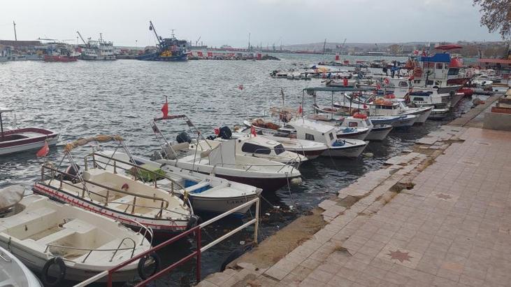 Marmara'da Lodos Sürüyor! Balıkçılar 1 Haftadır Denize Açılamıyor ...