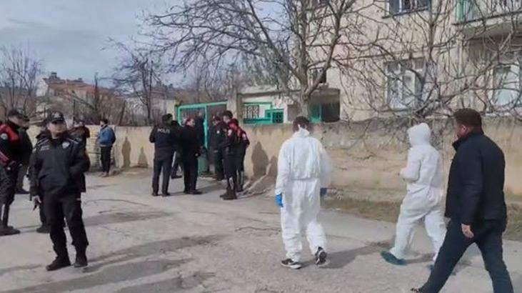 Elazığda 6 kişinin ölü bulunduğu evden yeni detaylar Elazığda 6 kişinin ölü bulunduğu evden yeni detaylar