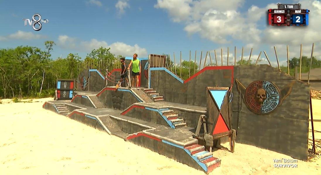 Survivorda ilk yurt dışı ödülü Survivor Sizi buradan alıyoruz ödülünü hangi takım kazandı