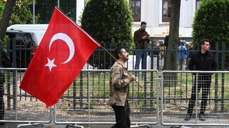 AFP dünyaya servis etti Türkiyeden peş peşe kutlama görüntüleri