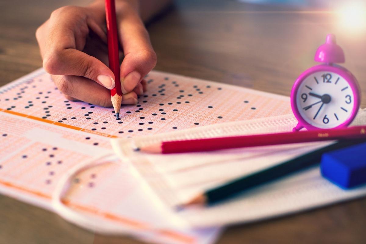 LGS TERCİH EKRANI 2023: Liselere Geçiş Sistemi Lise Tercihi NASIL YAPILIR Lise taban puanları ve yüzdelik dilimleri... LGS TERCİH EKRANI 2023: Liselere Geçiş Sistemi Lise Tercihi NASIL YAPILIR Lise taban puanları ve yüzdelik dilimleri...