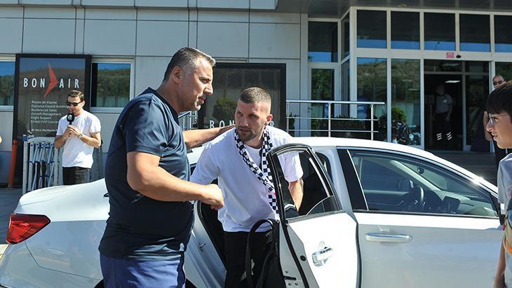 Ante Rebicin İstanbula gelişinden kareler