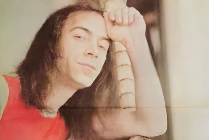 ERKİN KORAY KİMDİR