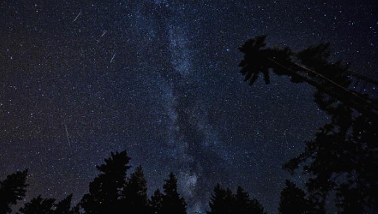 PERSEID METEOR YAĞMURU NEDİR, NASIL OLUYOR