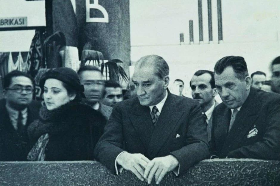 BUGÜNE AİT 30 AĞUSTOSA ÖZGÜ MESAJLAR, FOTOĞRAFLAR 2023 | 🎉 30 Ağustos Zafer Bayramı Atatürk sözleri ve resimleri