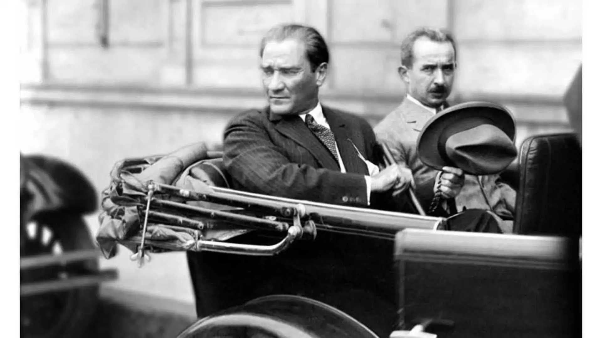 BUGÜNE AİT 30 AĞUSTOSA ÖZGÜ MESAJLAR, FOTOĞRAFLAR 2023 | 🎉 30 Ağustos Zafer Bayramı Atatürk sözleri ve resimleri