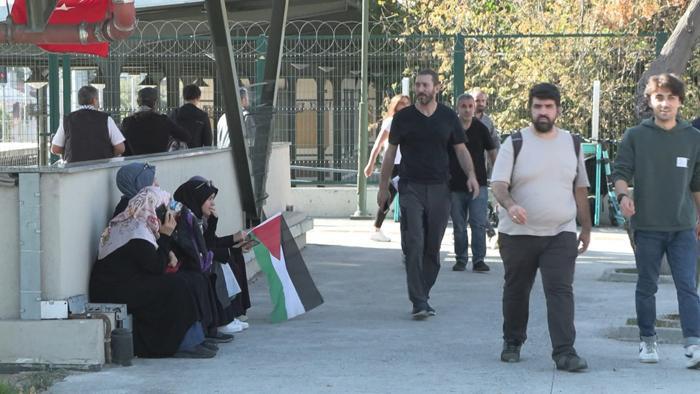 Atatürk Havalimanında Büyük Filistin Mitingi