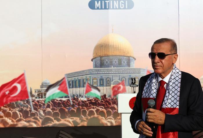 Atatürk Havalimanında Büyük Filistin Mitingi