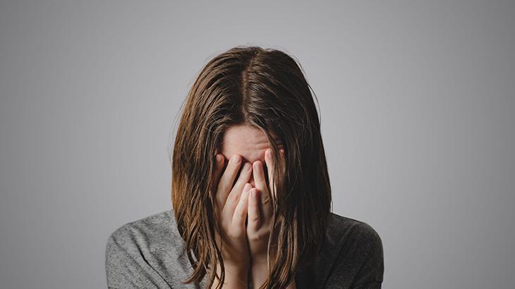 DEPRESYONA NEDEN OLUYOR