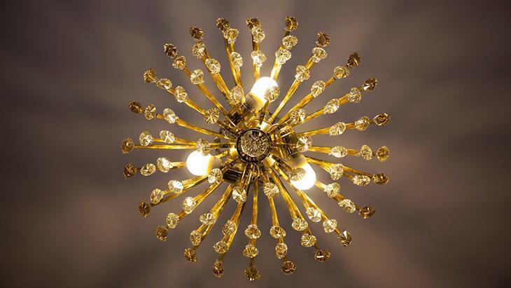 DAYANIKLI EŞYALAR SEÇİN