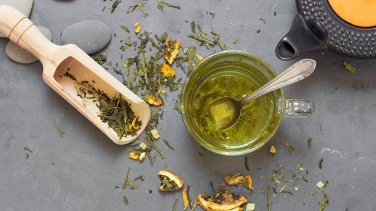 Mehmet Öz formülü verdi Ilık ve acı olursa göbekte yağdan eser bırakmıyor Mehmet Öz formülü verdi Ilık ve acı olursa göbekte yağdan eser bırakmıyor