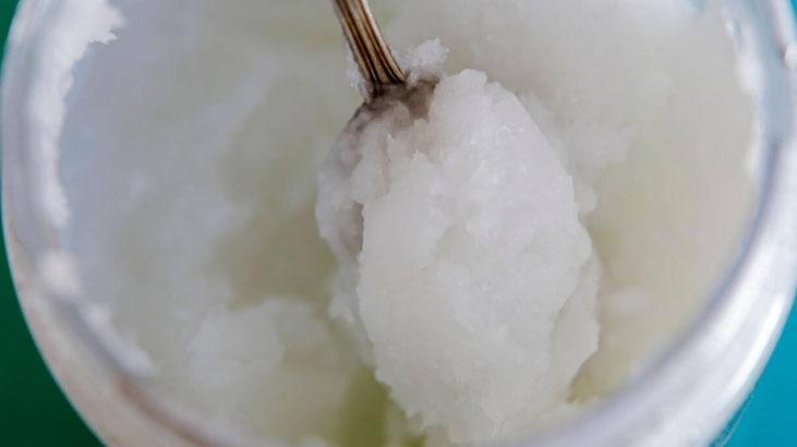 Yüzde 100 etkili sonuç Saç dökülmesine ilaç gibi gelen yöntem, soğan bile yetiyor Yüzde 100 etkili sonuç Saç dökülmesine ilaç gibi gelen yöntem, soğan bile yetiyor