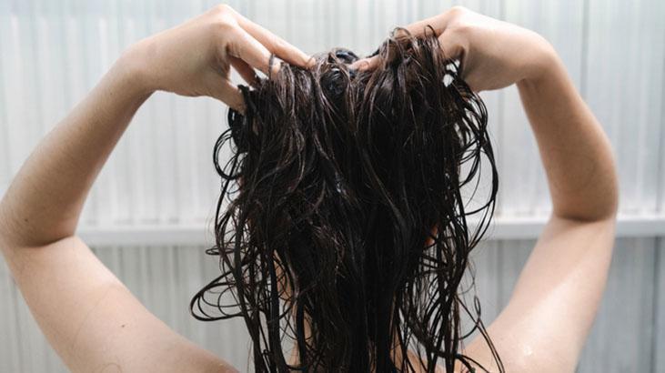 Saç derisi masajı Saç derisi masajı