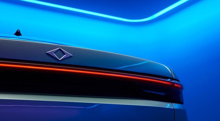 SADECE BİR CİHAZ DEĞİL AYNI ZAMANDA GÜÇ KAYNAĞI SADECE BİR CİHAZ DEĞİL AYNI ZAMANDA GÜÇ KAYNAĞI