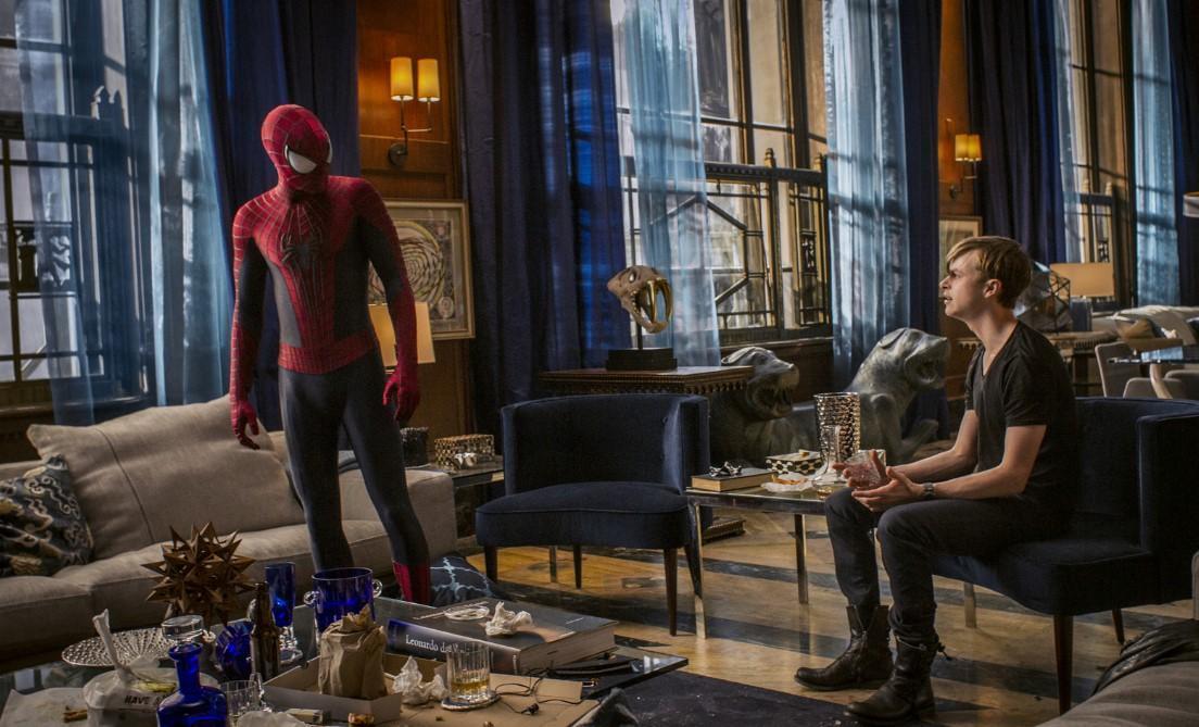 İNANILMAZ ÖRÜMCEK ADAM FİLMİ KONUSU NEDİR