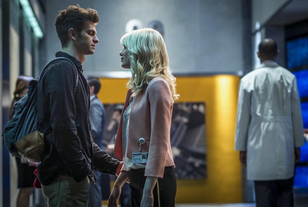 İNANILMAZ ÖRÜMCEK ADAM 2 FİLMİNİN OYUNCULARI KİMLER