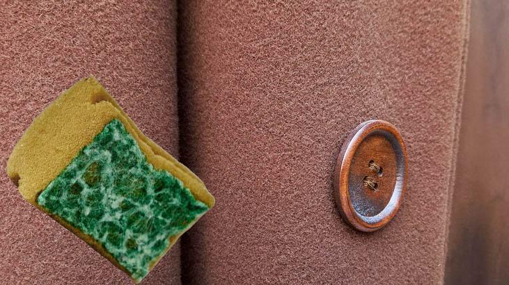 Bulaşık süngeriyle tüylenen montlara son Kuru temizlemeciler bile bu yöntemi kullanıyor