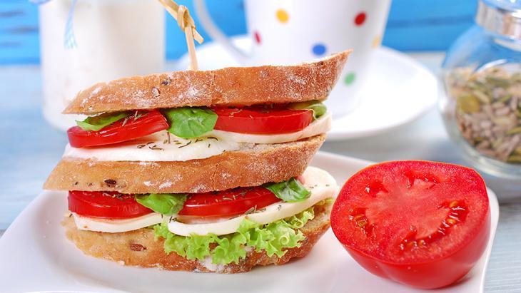 4- SAĞLIKLI YAĞLARI İHMAL ETMEYİN