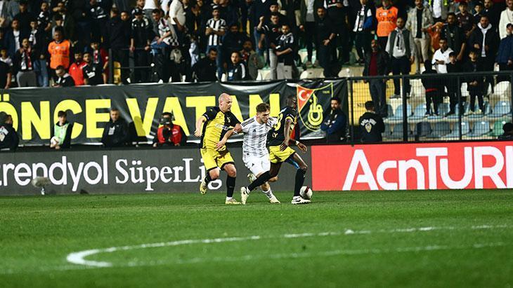 İstanbulspor - Beşiktaş maçından kareler