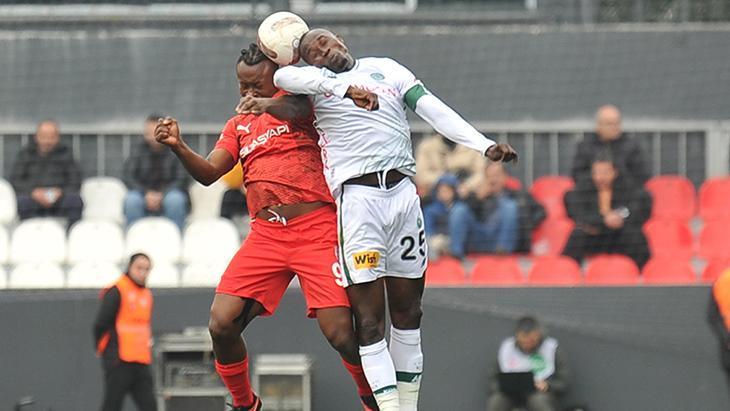 Pendikspor - Konyaspor maçından kareler