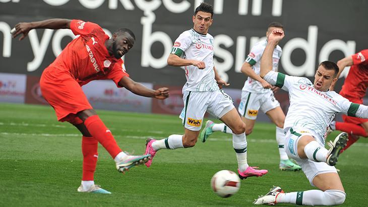 Pendikspor - Konyaspor maçından kareler