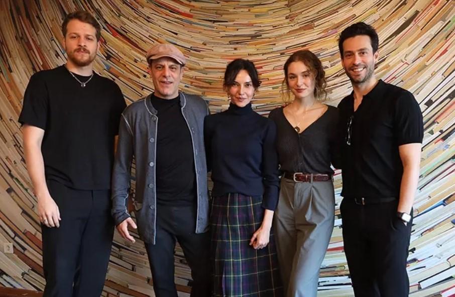 TAŞ KAĞIT MAKAS OYUNCULARI