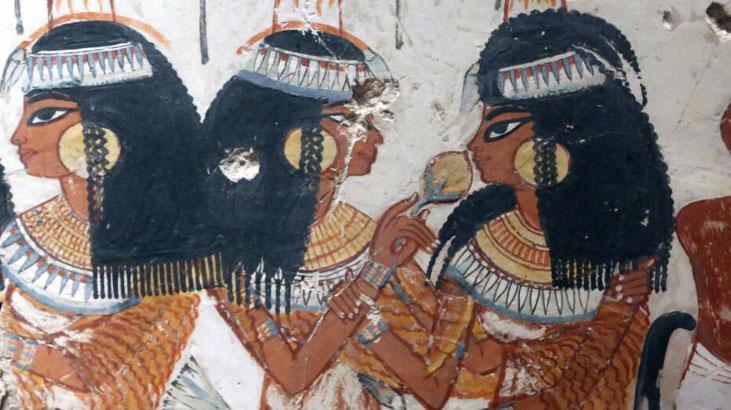 Eski Mısırlı kadınların güzellik sırları Gözlerindeki sürme mikrobu öldürüyordu, ruj şifaydı