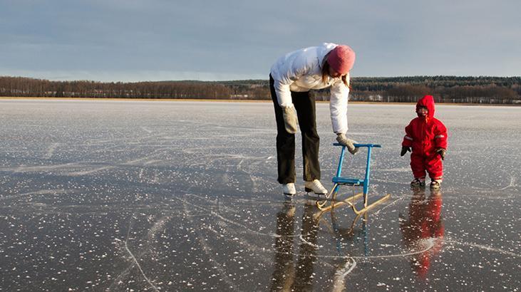 Vikinglerin yöntemi işe yaradı Mutlu ve öz güvenli çocuk yetiştirmenin 6 kuralı Vikinglerin yöntemi işe yaradı Mutlu ve öz güvenli çocuk yetiştirmenin 6 kuralı
