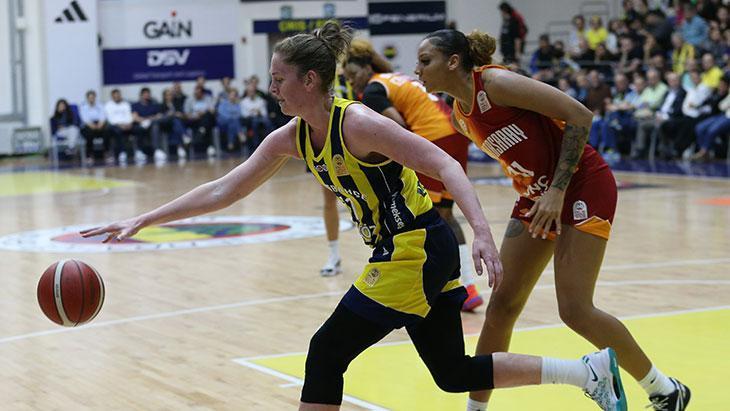 Fenerbahçe Alagöz Holding - Galatasaray Çağdaş Faktoring maçından kareler