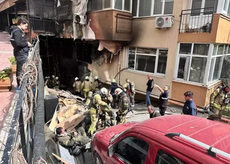 İstanbulda gece kulübünde yangın faciası Bölgeden ilk görüntüler