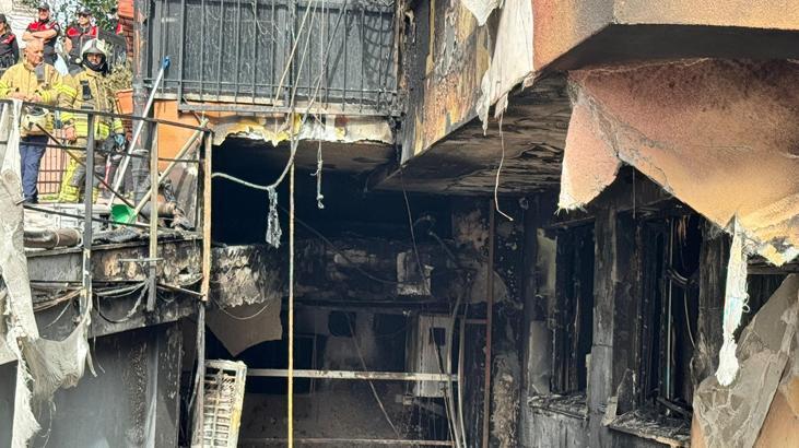 İstanbulda gece kulübünde yangın faciası Bölgeden ilk görüntüler