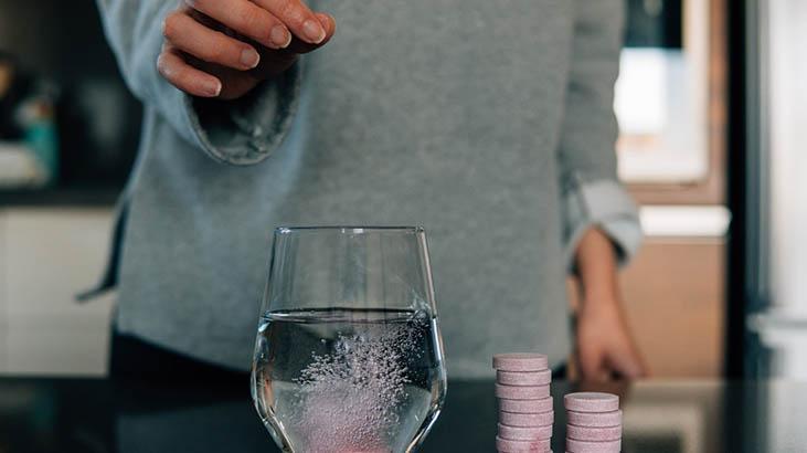 Vitamin takviyeleri ölüme bile götürüyor İlk belirtileri bulantı, kusma ve ishal