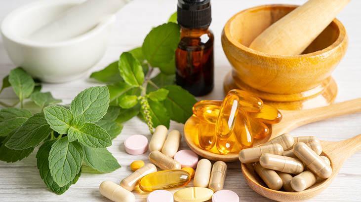 Vitamin takviyeleri ölüme bile götürüyor İlk belirtileri bulantı, kusma ve ishal