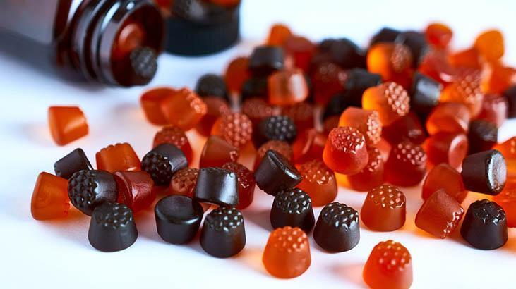 Vitamin takviyeleri ölüme bile götürüyor İlk belirtileri bulantı, kusma ve ishal